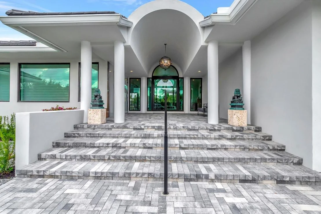Photo of 3605 Oakview Court