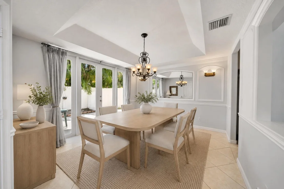 Photo of 4831 S Classical Boulevard