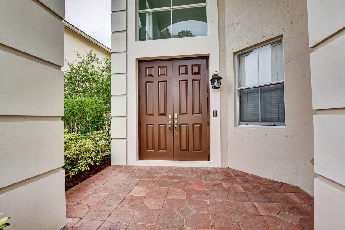 Photo of 10620 Old Hammock Way