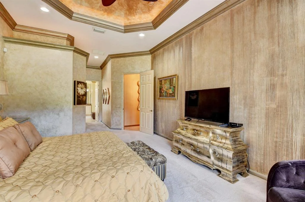 Photo of 7204 Twin Falls Drive