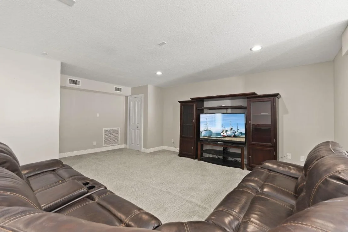 Photo of 1911 Surfside Drive