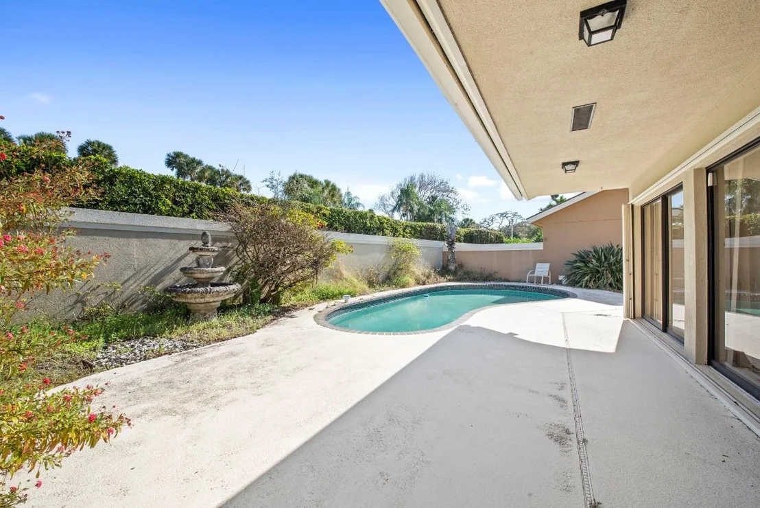 Photo of 119 Beach Summit Court