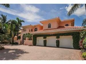 Photo of 942 Allamanda Drive