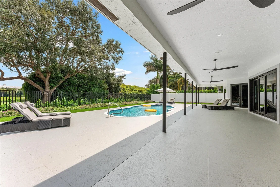 Photo of 2670 Tecumseh Drive