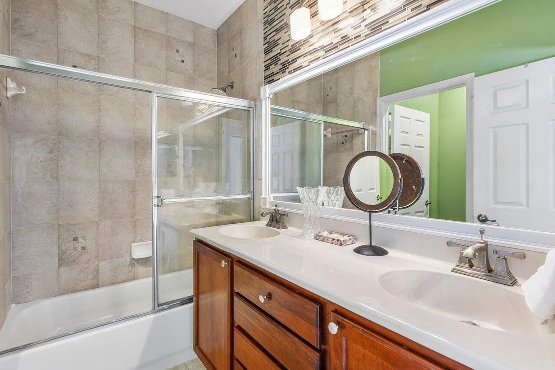 Photo of 1063 Grove Park Circle