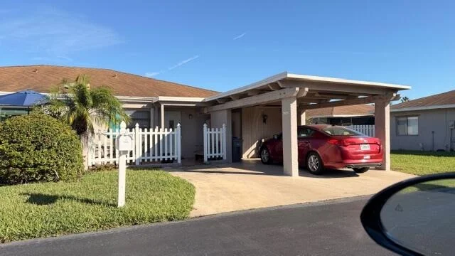 Photo of 6728 Moonlit Drive