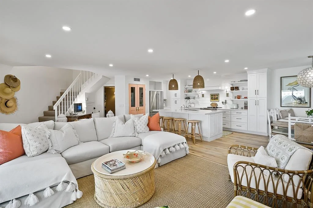 Photo of 254 Seabreeze Circle