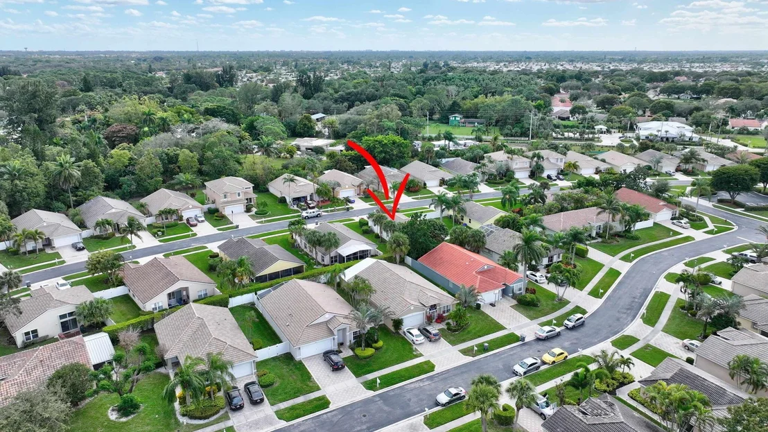 Photo of 8177 Palm Gate Drive