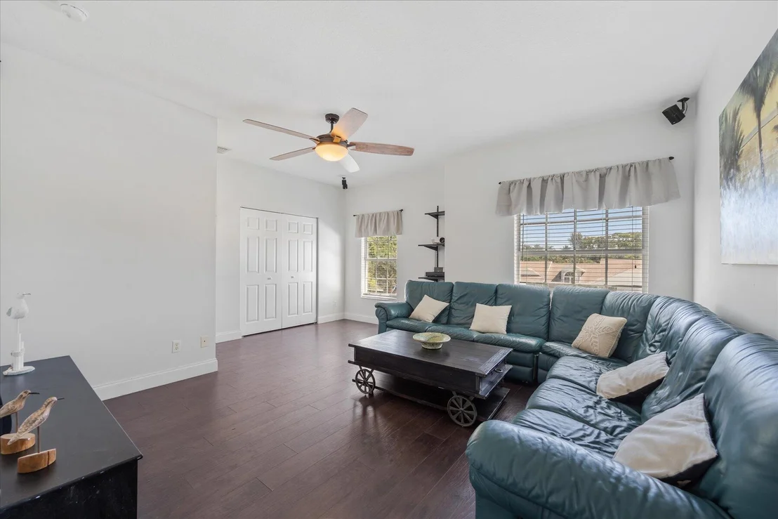 Photo of 938 Marlin Drive
