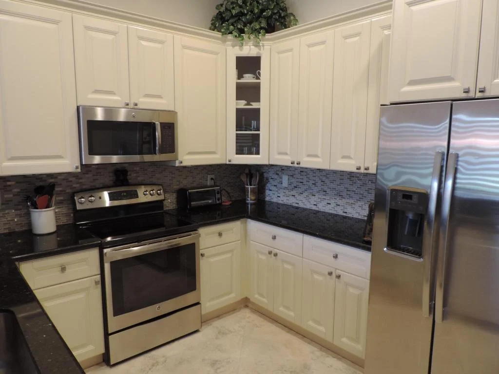 Photo of 7551 Topiary Avenue