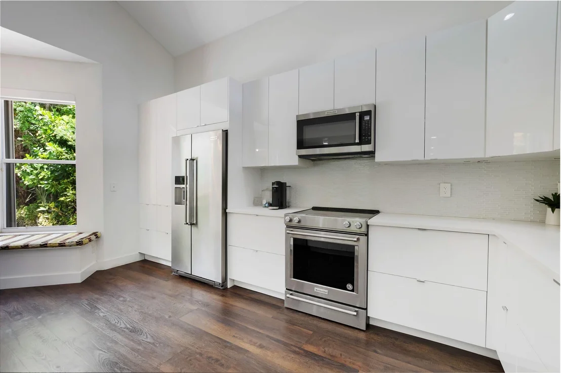 Photo of 19137 Skyridge Circle