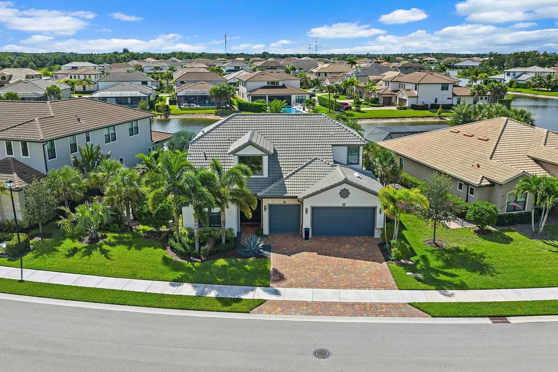 Photo of 319 Sonoma Isles Circle