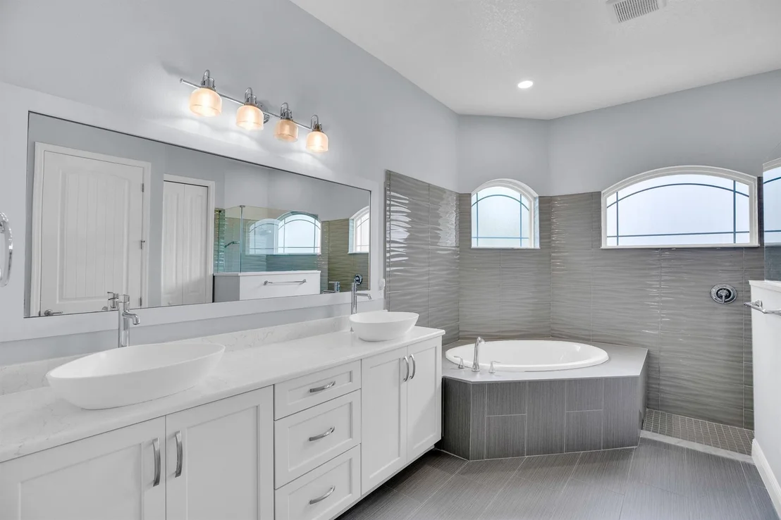 Photo of 5928 Sequoia Circle