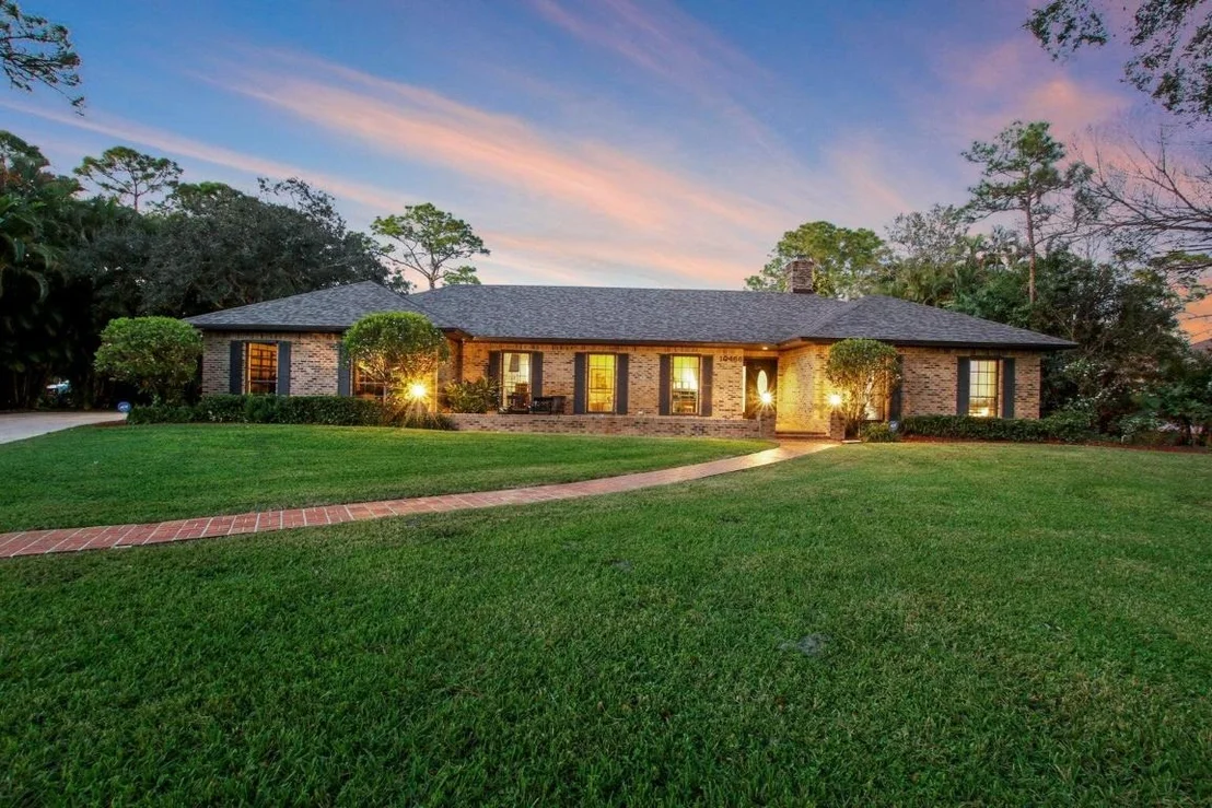Photo of 10466 Trailwood Circle