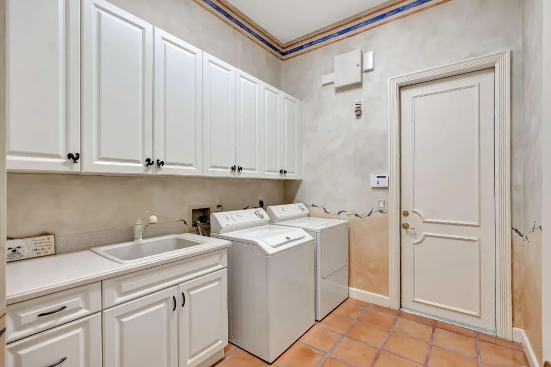 Photo of 266 Locha Drive