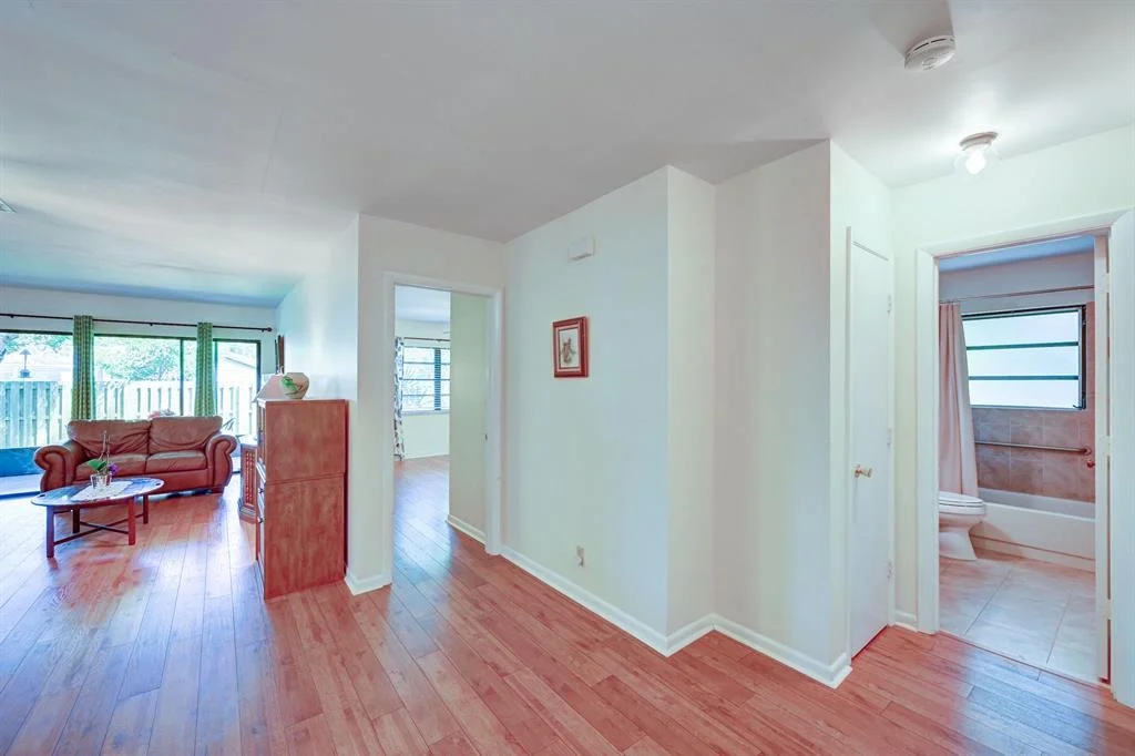 Photo of 333 Knob Hill Boulevard