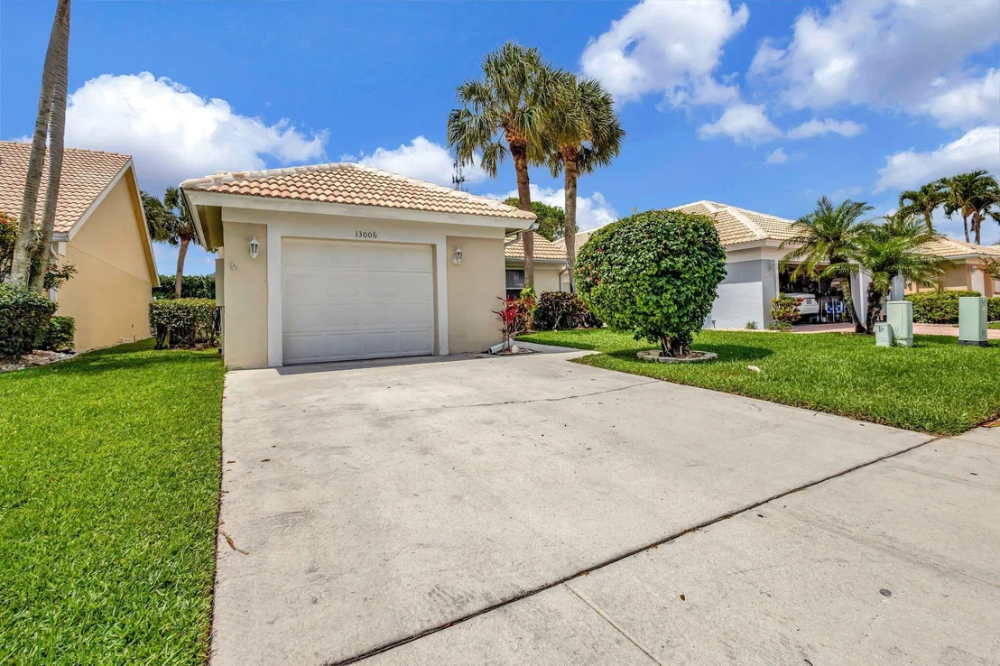Photo of 13006 Hampton Lakes Circle