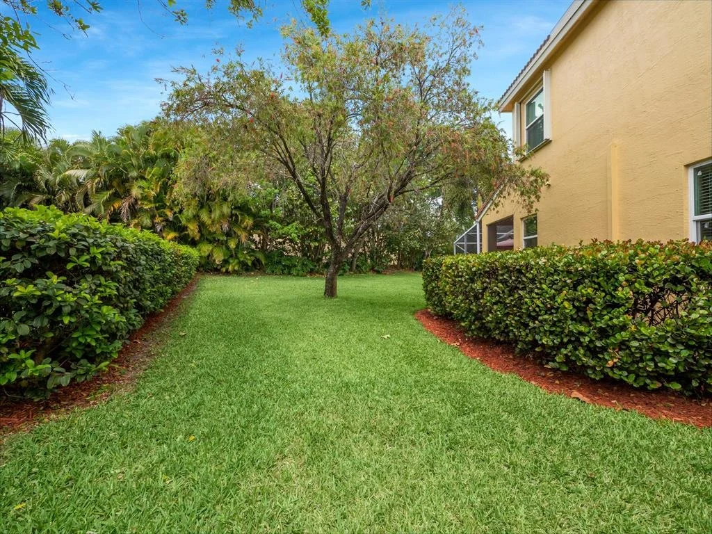 Photo of 422 Oriole Circle