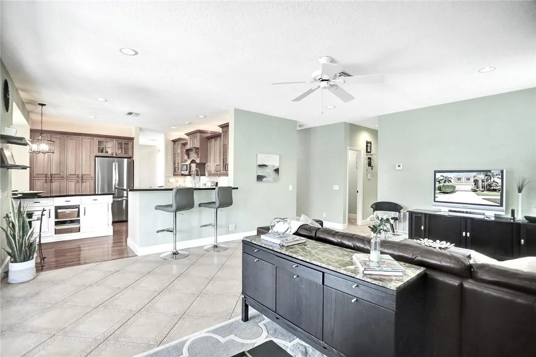 Photo of 325 Cameron Drive