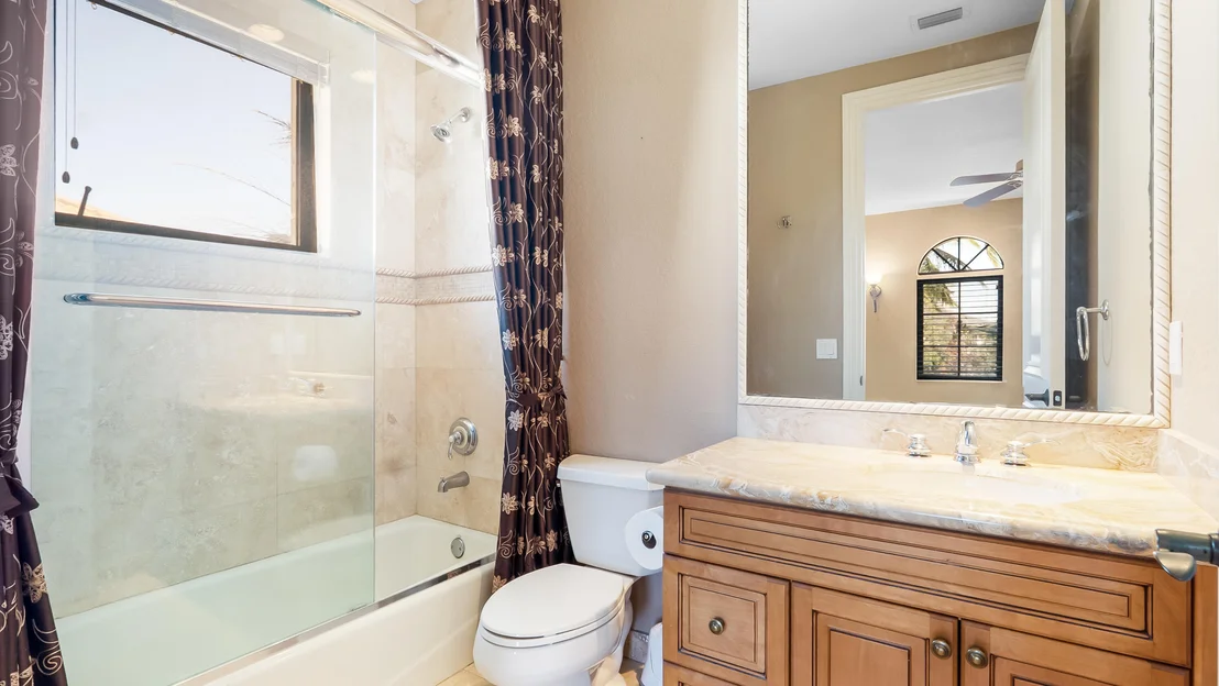 Photo of 17602 Middle Lake Drive