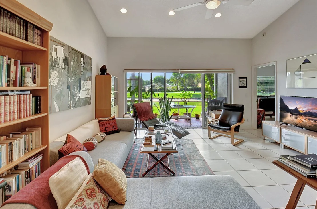 Photo of 8394 Via Leonessa