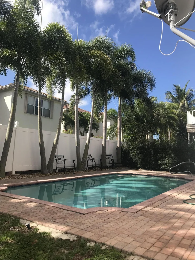 Photo of 5034 Solar Point Drive