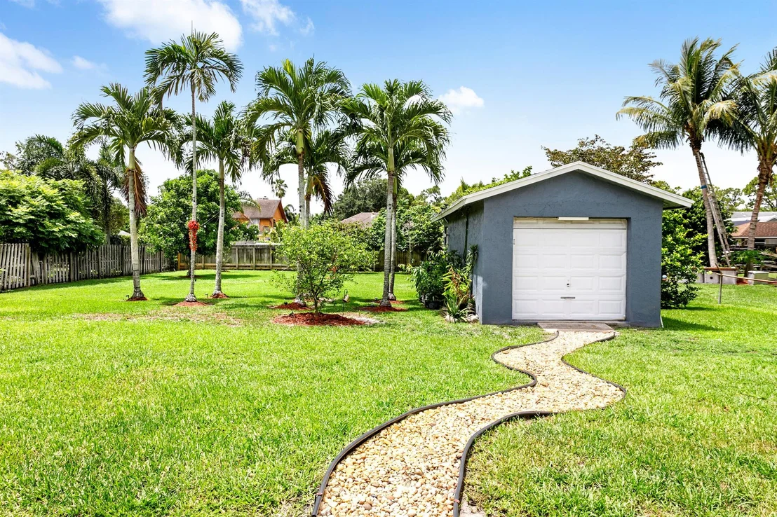 Photo of 5324 Canal Drive