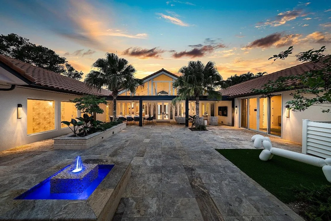 Photo of 6641 Giralda Circle