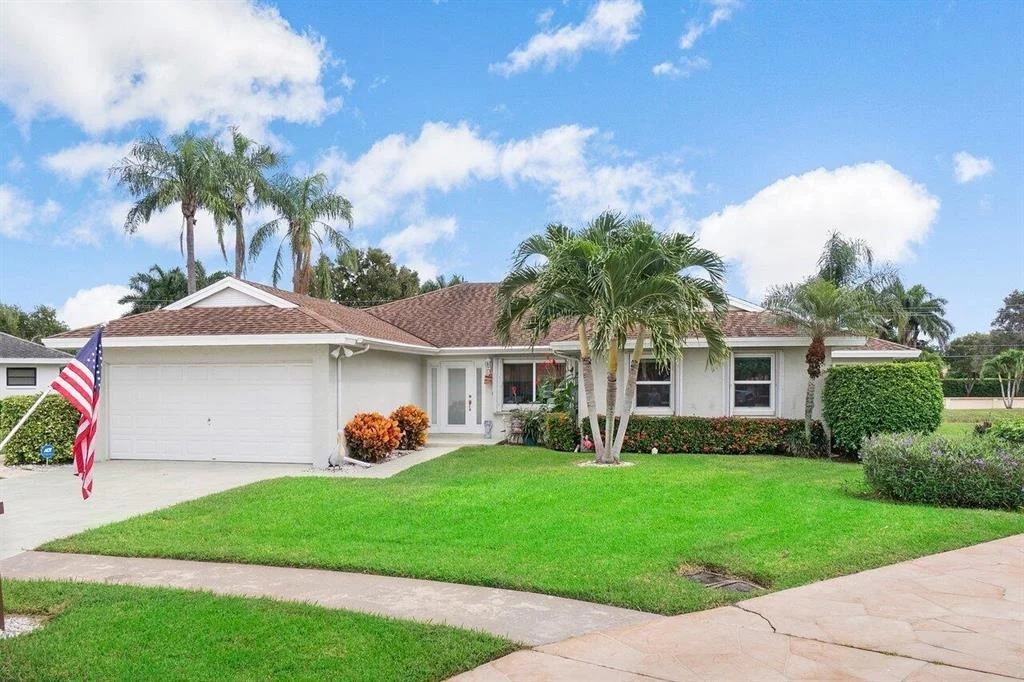 Photo of 10596 Pineada Circle