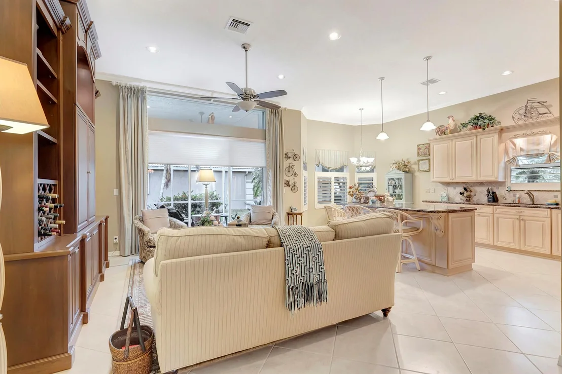 Photo of 6992 Pisano Drive