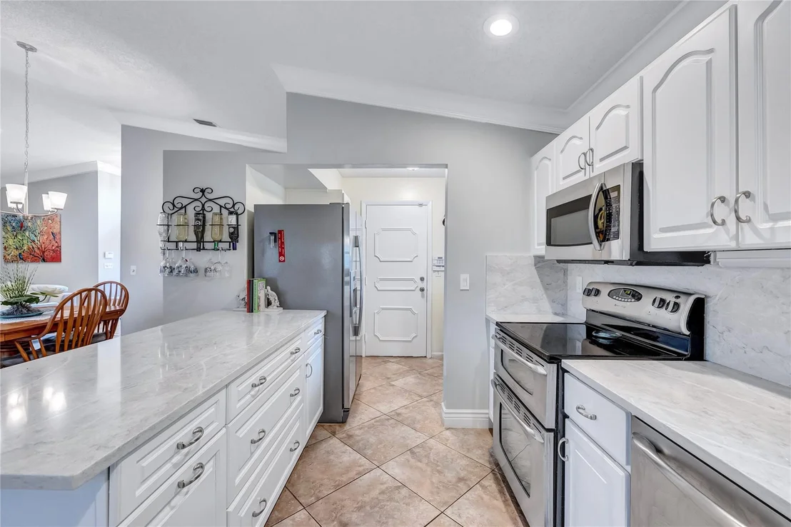 Photo of 8381 Leeway Lane