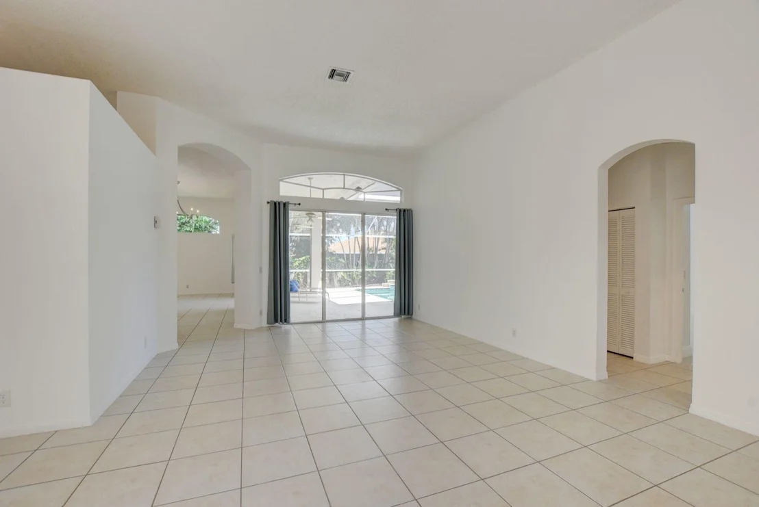 Photo of 10312 Lexington Estates Boulevard