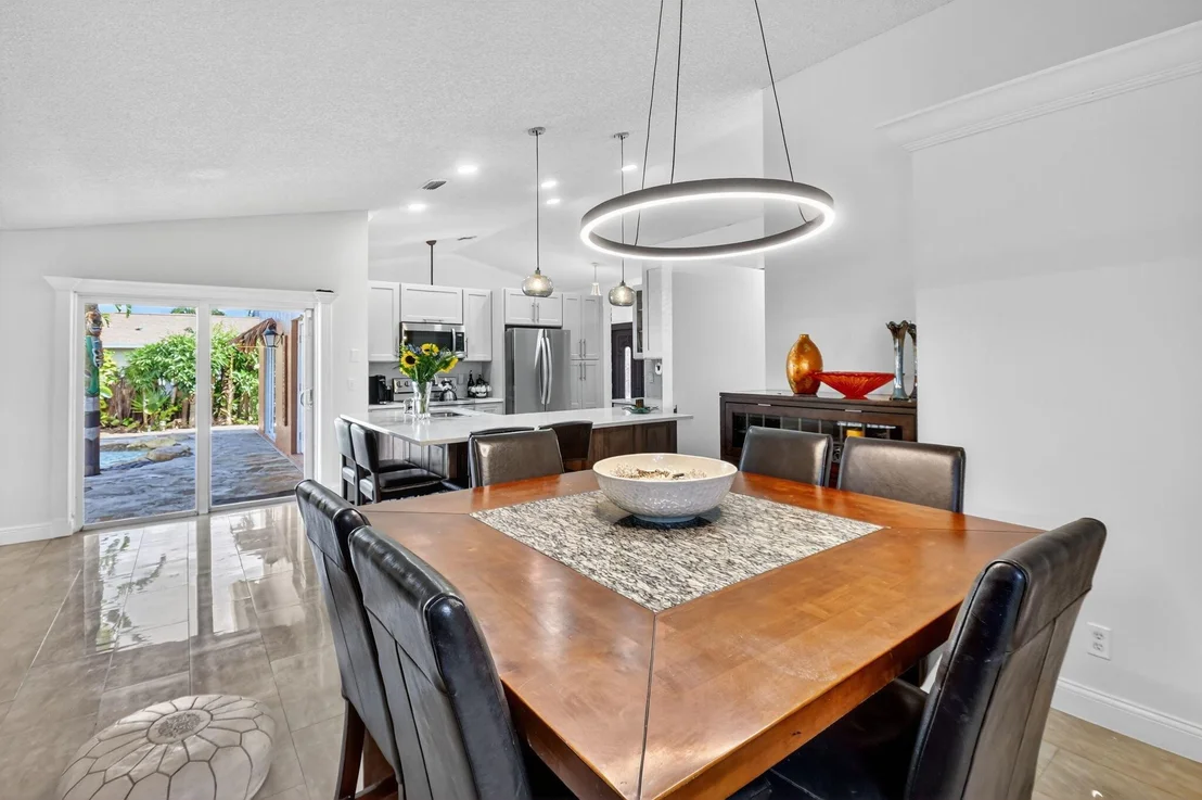 Photo of 9145 Paragon Way