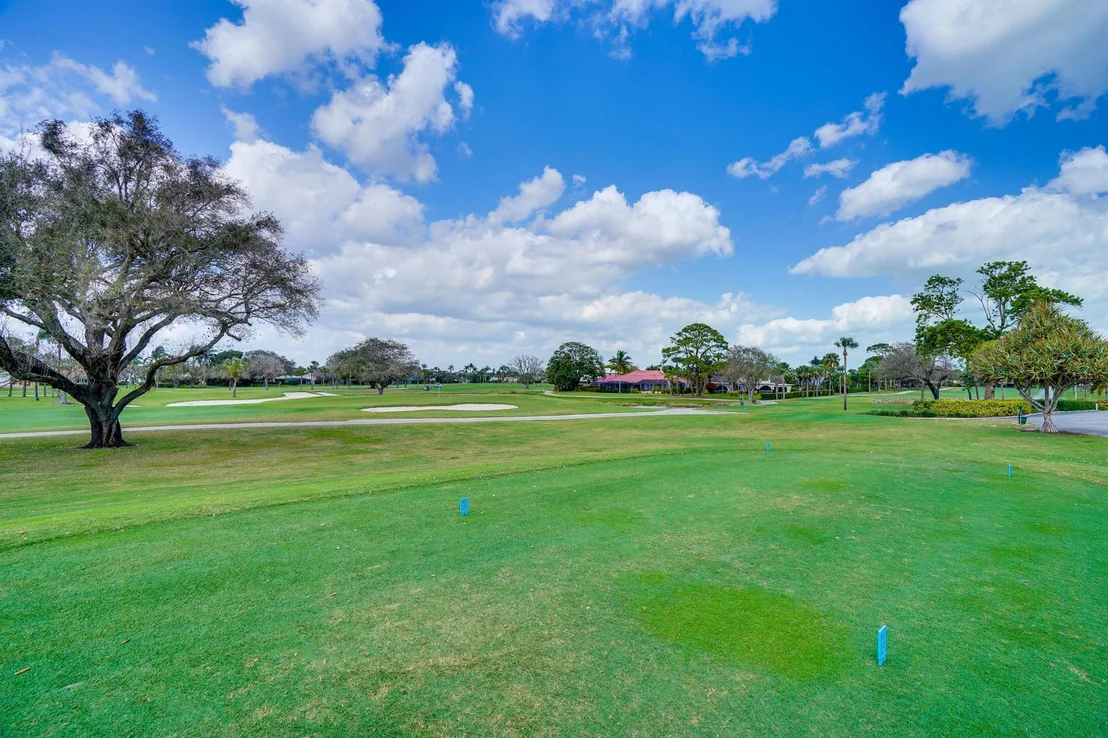 Photo of 3451 SE Fairway W