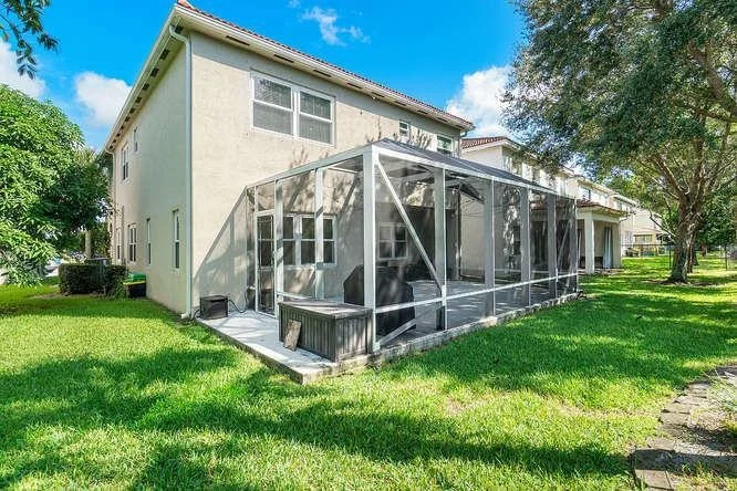 Photo of 1011 Grove Park Circle