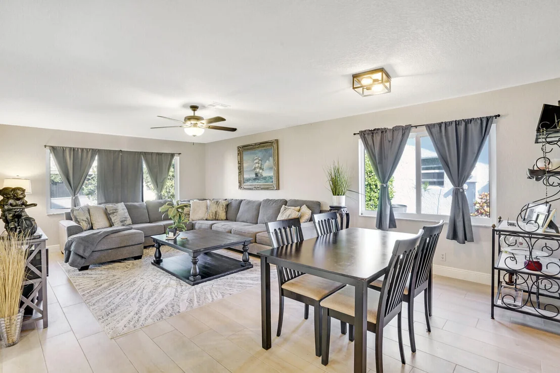 Photo of 4467 Pine Park Circle
