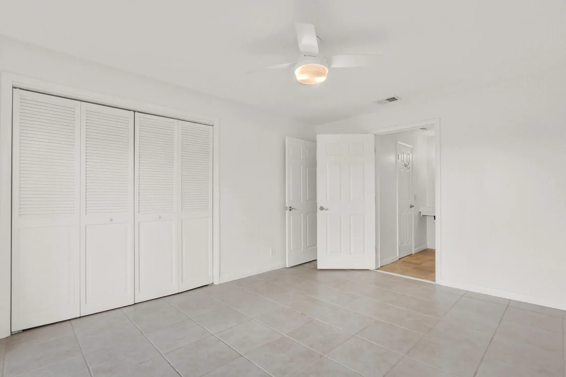 Photo of 3 SE Paddock Circle