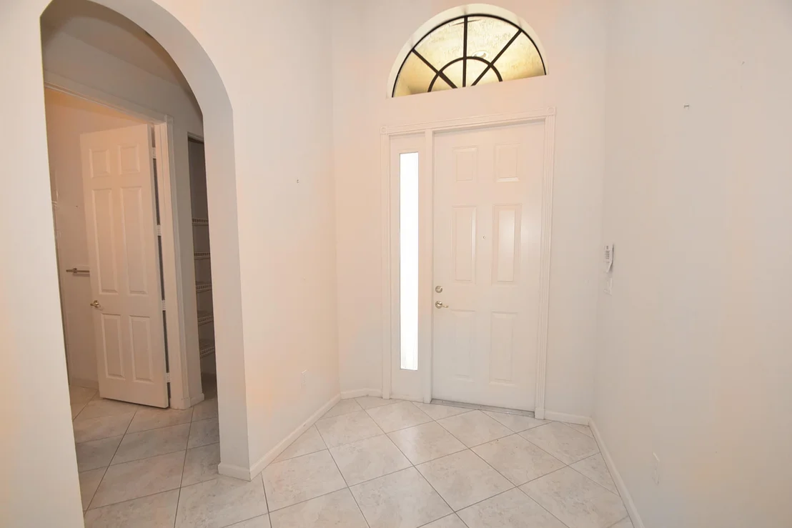Photo of 6943 Boscanni Drive