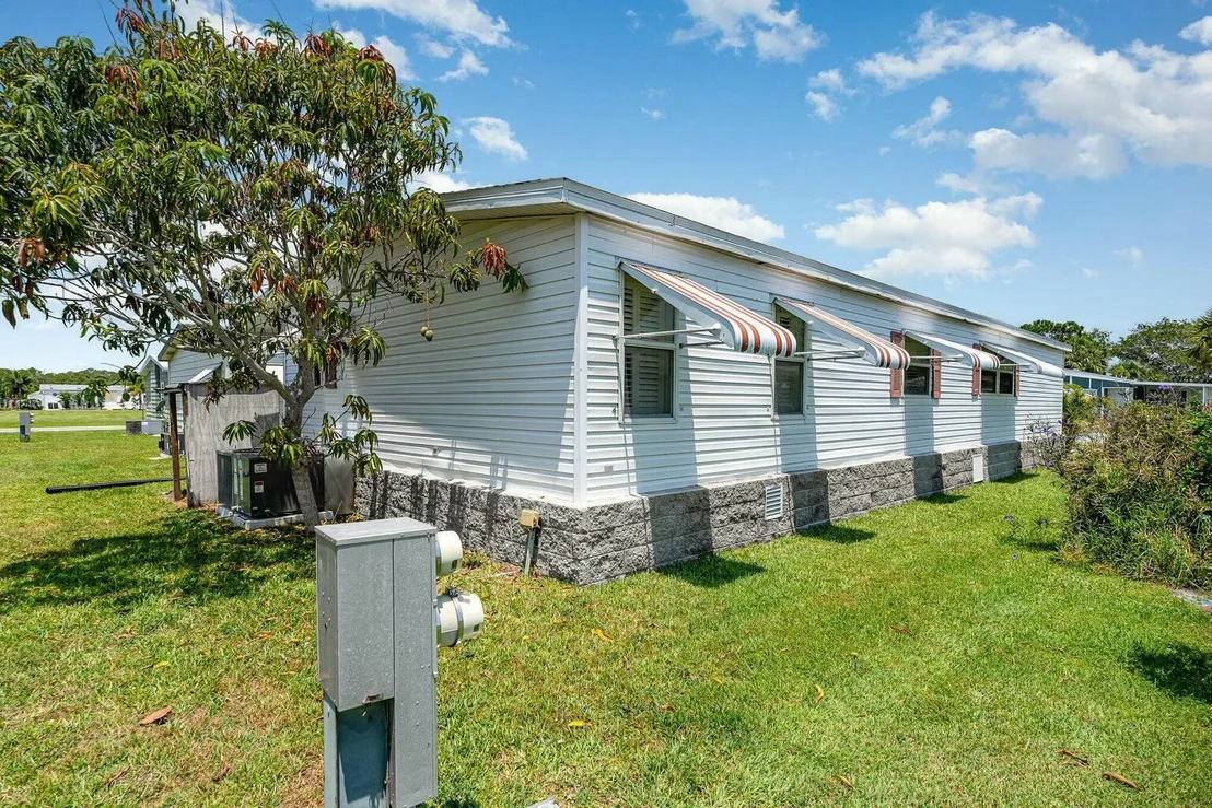 Photo of 2390 Coconut Palm Drive
