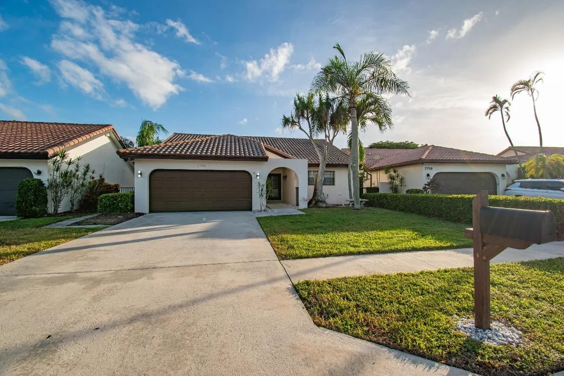 Photo of 7706 Solimar Circle