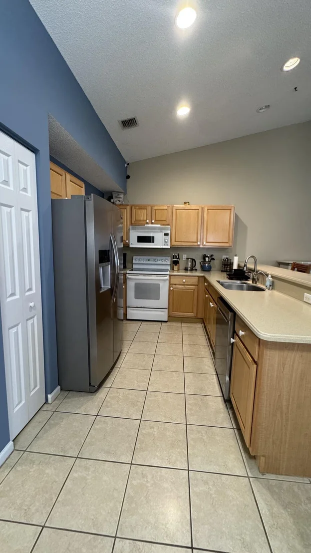 Photo of 10666 Pelican Drive