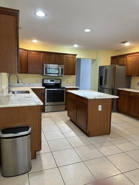 Photo of 992 Ridgeland Path