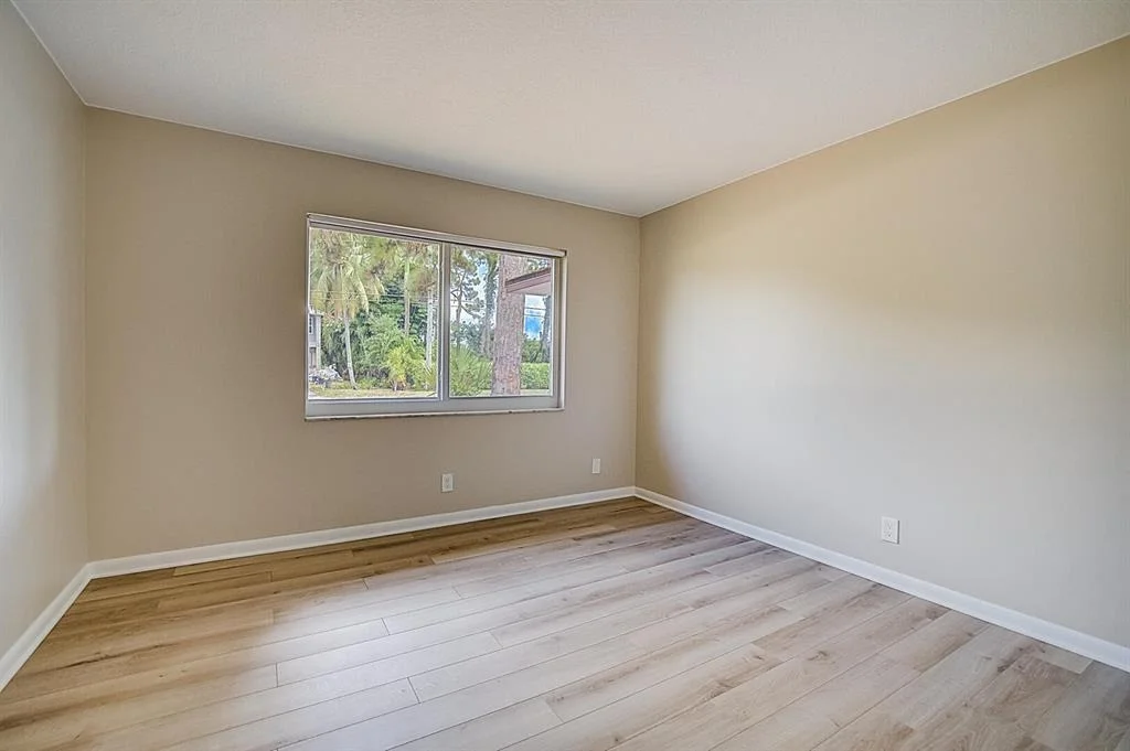 Photo of 6817 Eastview Drive
