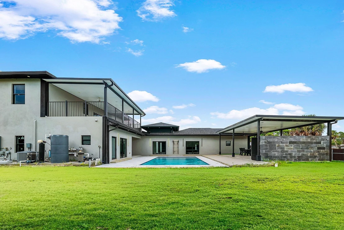 Photo of 641 Marshall Road