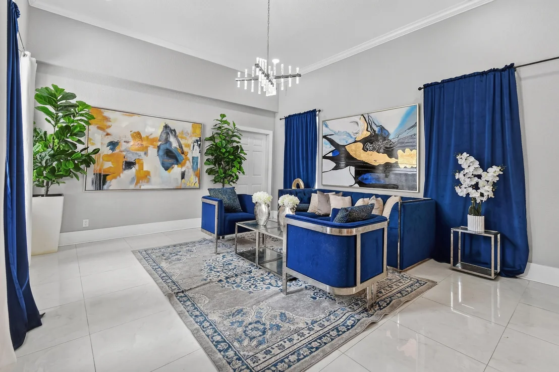 Photo of 700 Cresta Circle