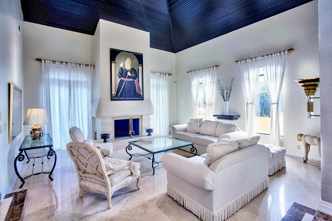 Photo of 21125 Hamlin Drive