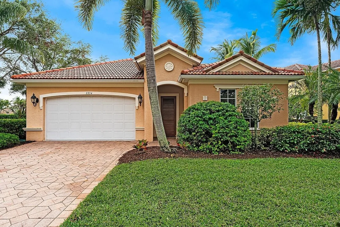 Photo of 2234 Falls Circle