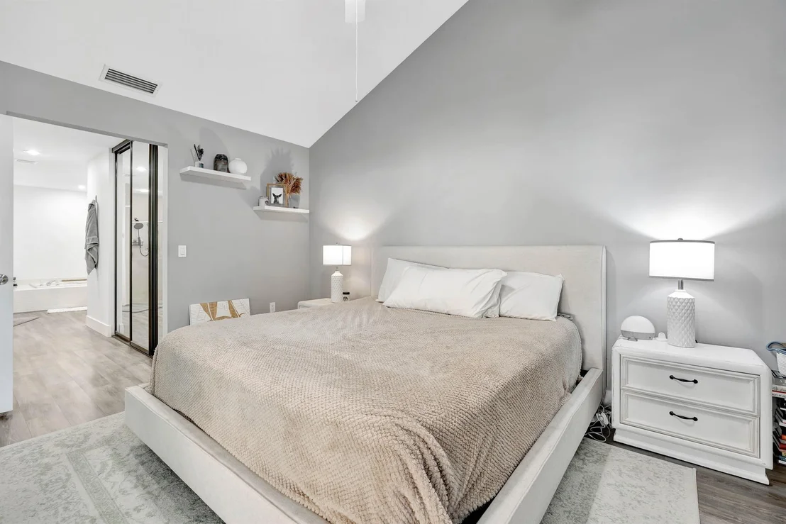 Photo of 310 Leeward Drive