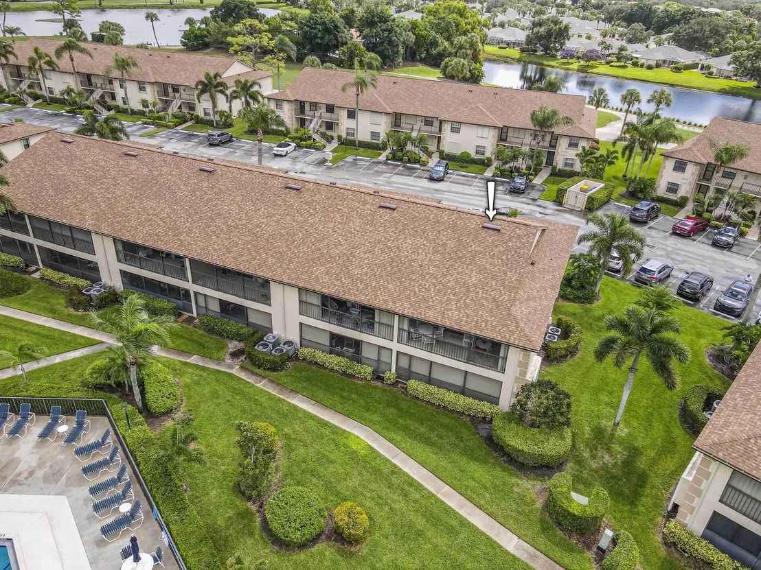 Photo of Unit A at 1102 Pinecrest Circle