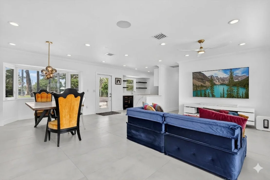 Photo of 6544 Eastview Drive